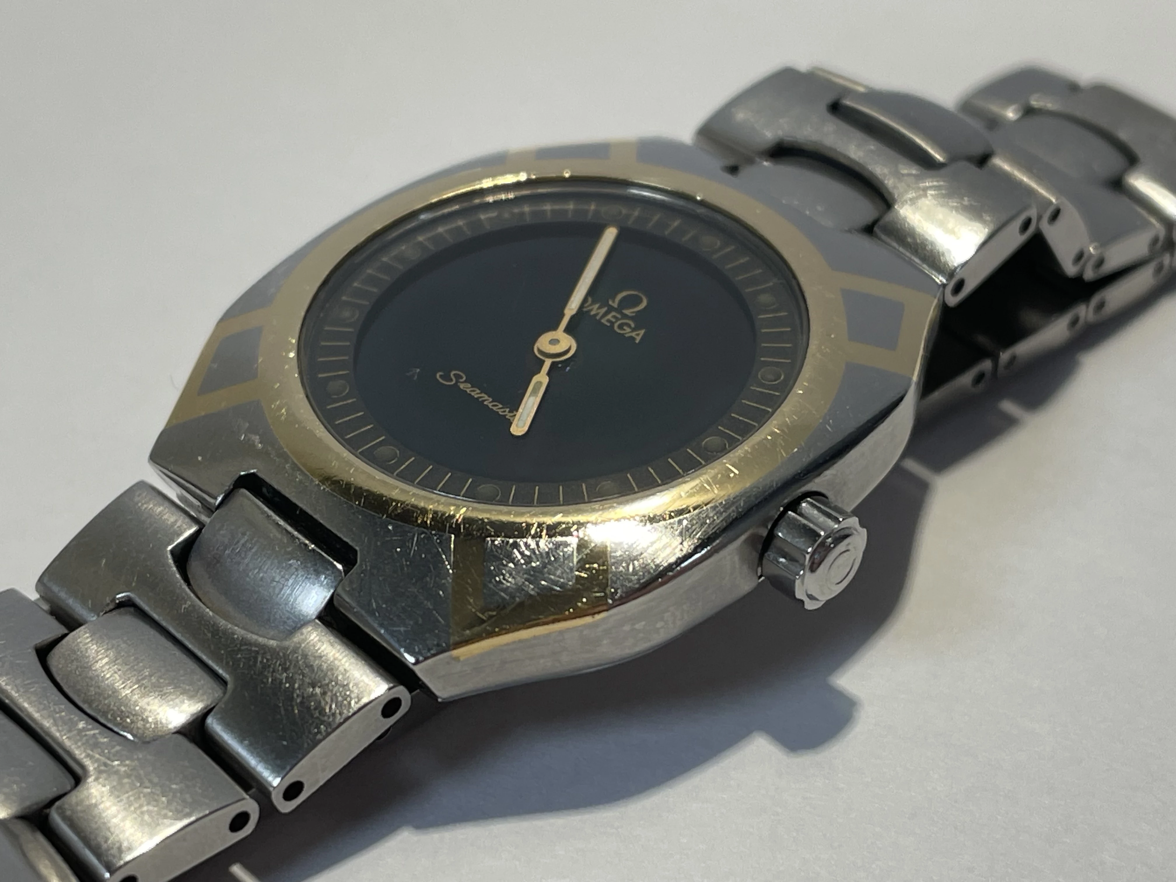 omega-seamaster-polaris-multifunction-z-pewexu-funkcje-datownik