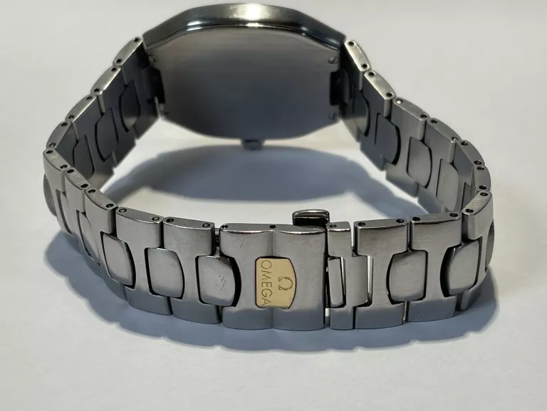 omega-seamaster-polaris-multifunction-z-pewexu-kolor-srebrny