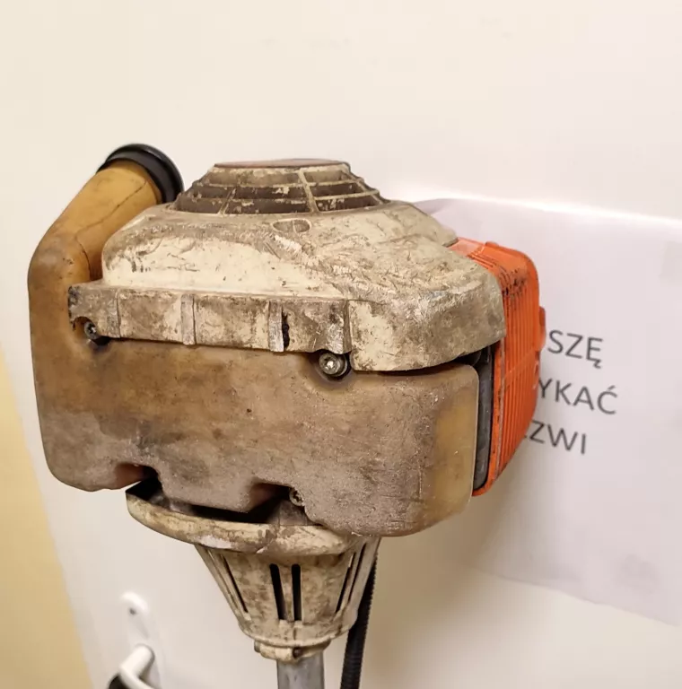 PODKASZARKA SPALINOWA STIHL FS 250