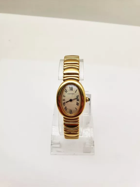 przepiekny-zloty-zegarek-cartier-baignoire-18k-84-ksztalt-koperty-owalna