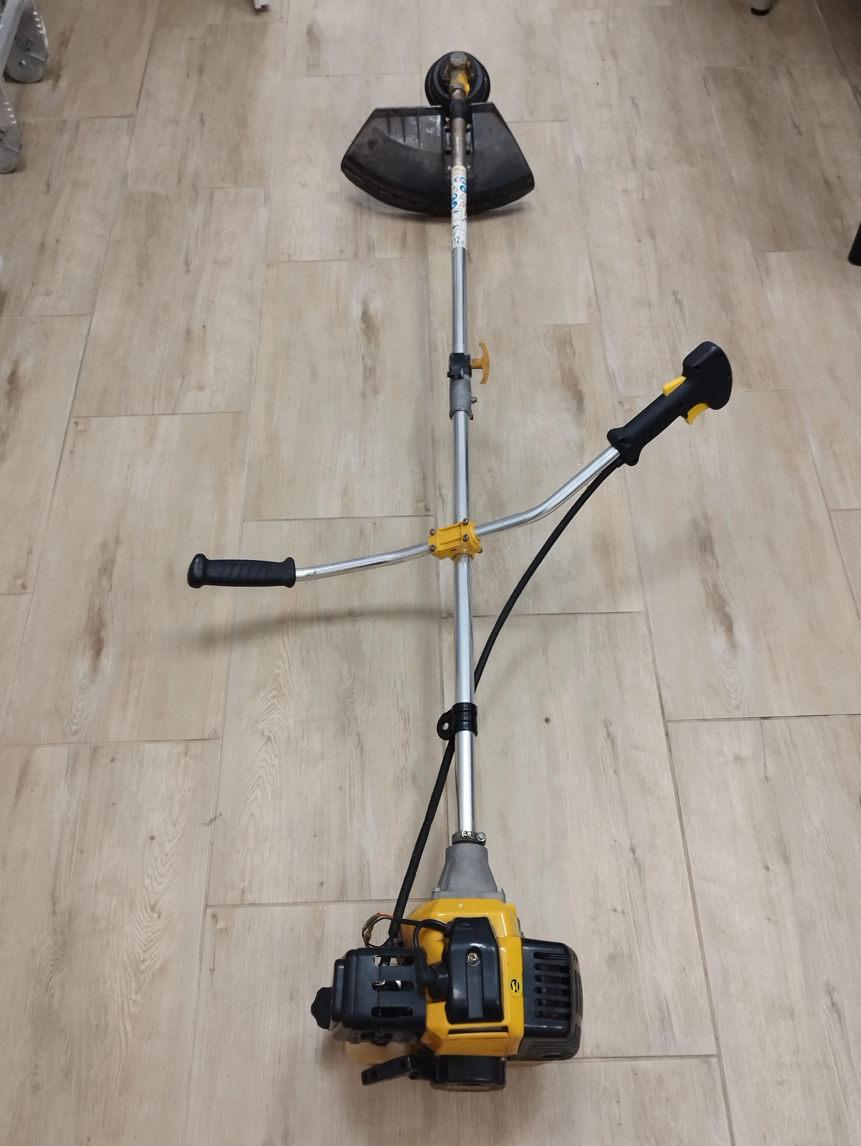 kosa-spalinowa-lider-gks-52-armii-krajowej-26-walbrzych-sj