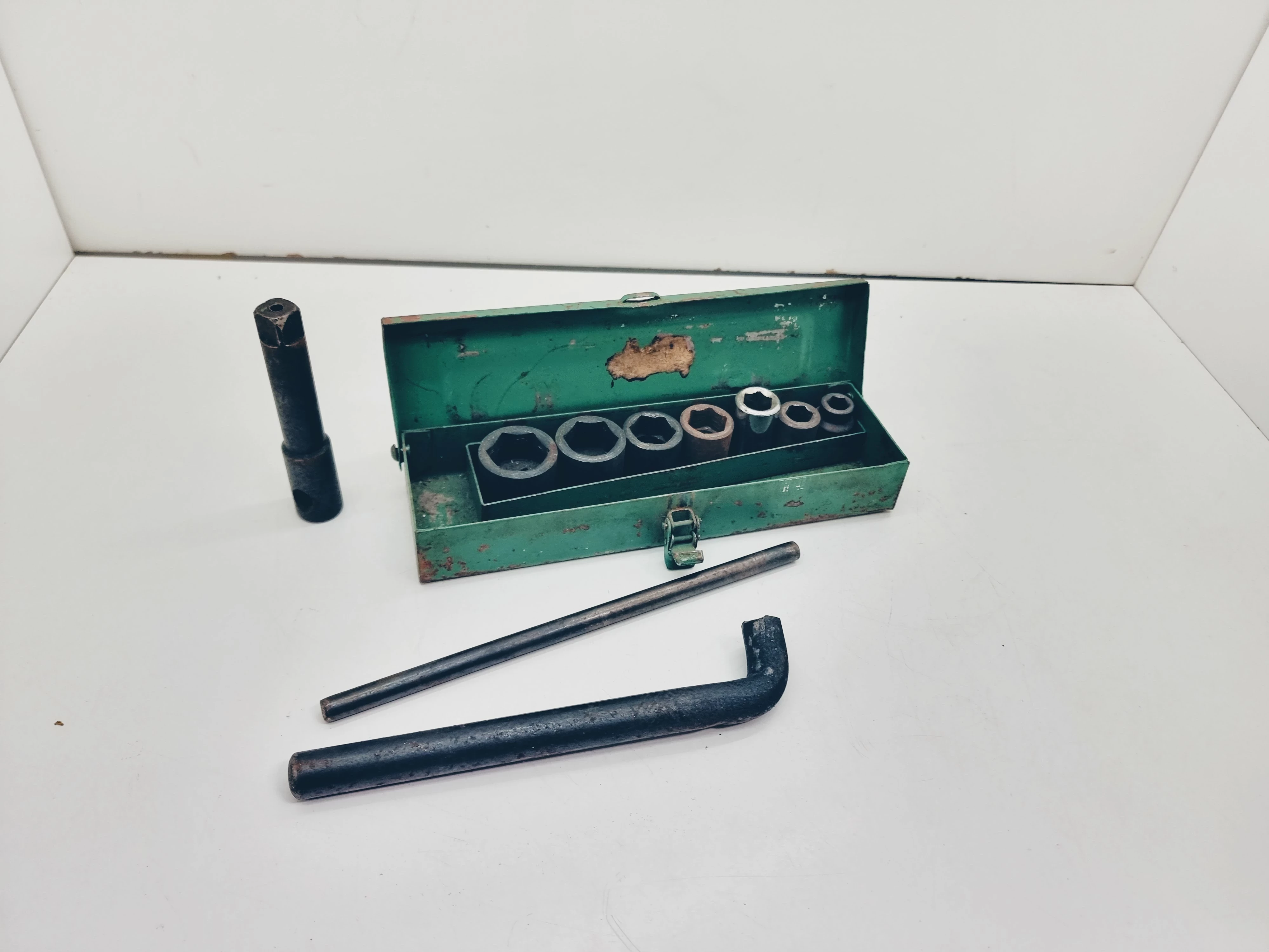 klucze-nasadowe-z-prl-jedna-nasadka-sikorskiego-40-ketrzyn