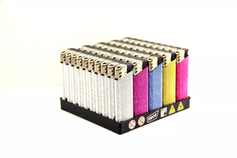 brokatowa-zapalniczka-marka-bez-marki