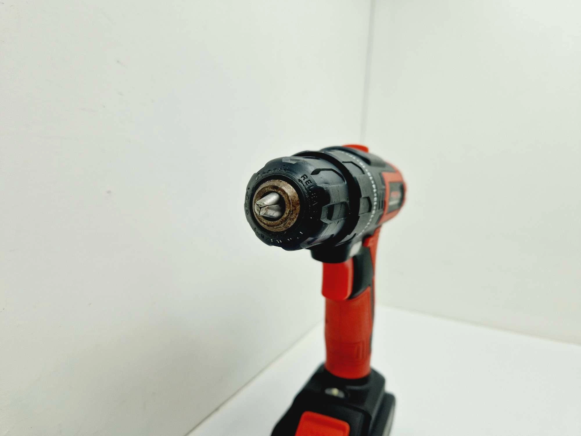 tooltec-wiertarko-wkretarka-108-v-stan-uzywany