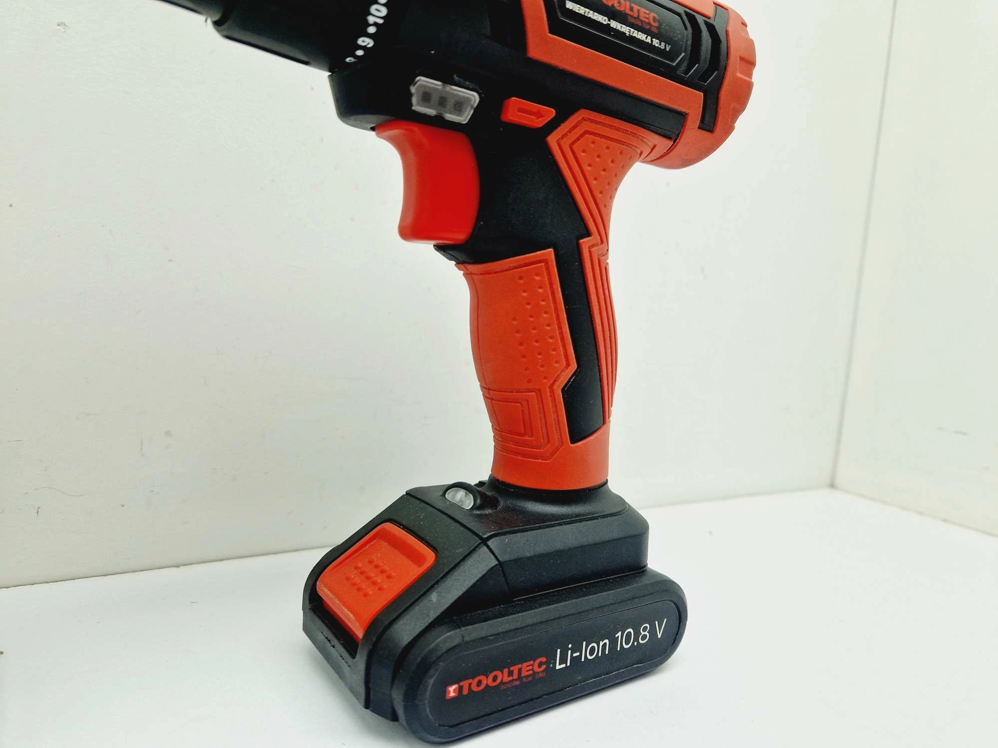 tooltec-wiertarko-wkretarka-108-v-napiecie-v-12-v