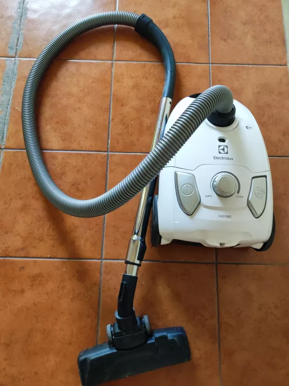 odkurzacz-electrolux-easygo-al-jana-pawla-ii-81-d-ostrowiec-sw