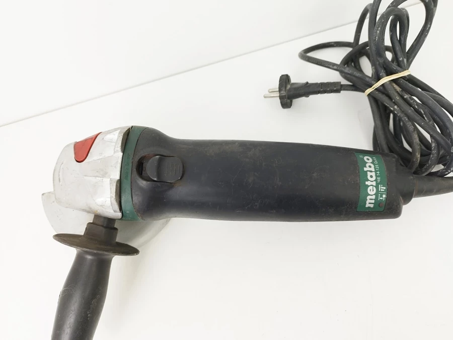 szlifierka-katowa-metabo-wq-1400-rodzaj-zasilania-sieciowe