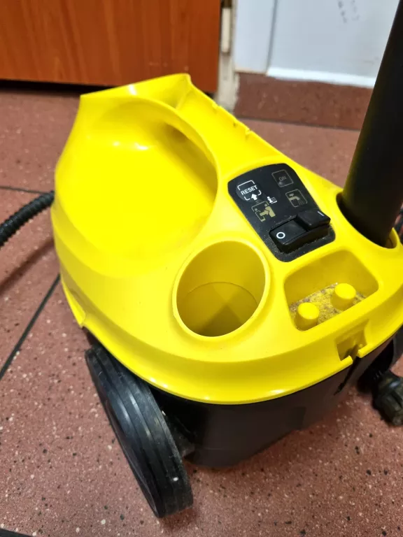 KARCHER SC3 PAROWNICA MOP MYJKA PAROWA