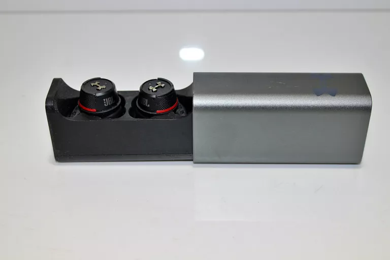 SŁUCHAWKI BEZPRZEWODOWE JBL UNDER ARMOUR FLASH