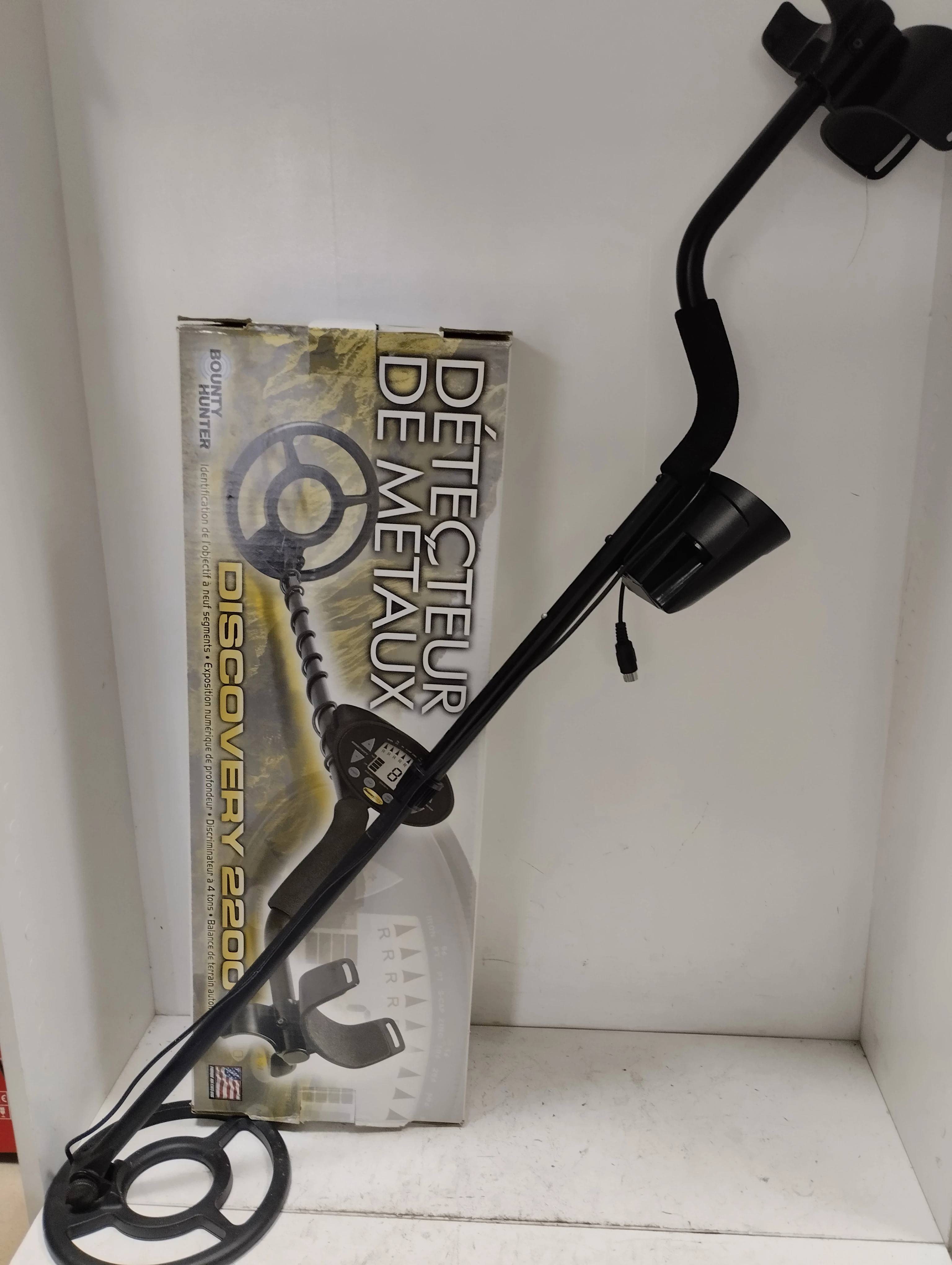 Bounty Hunter Discovery store 2200 Metal Detector