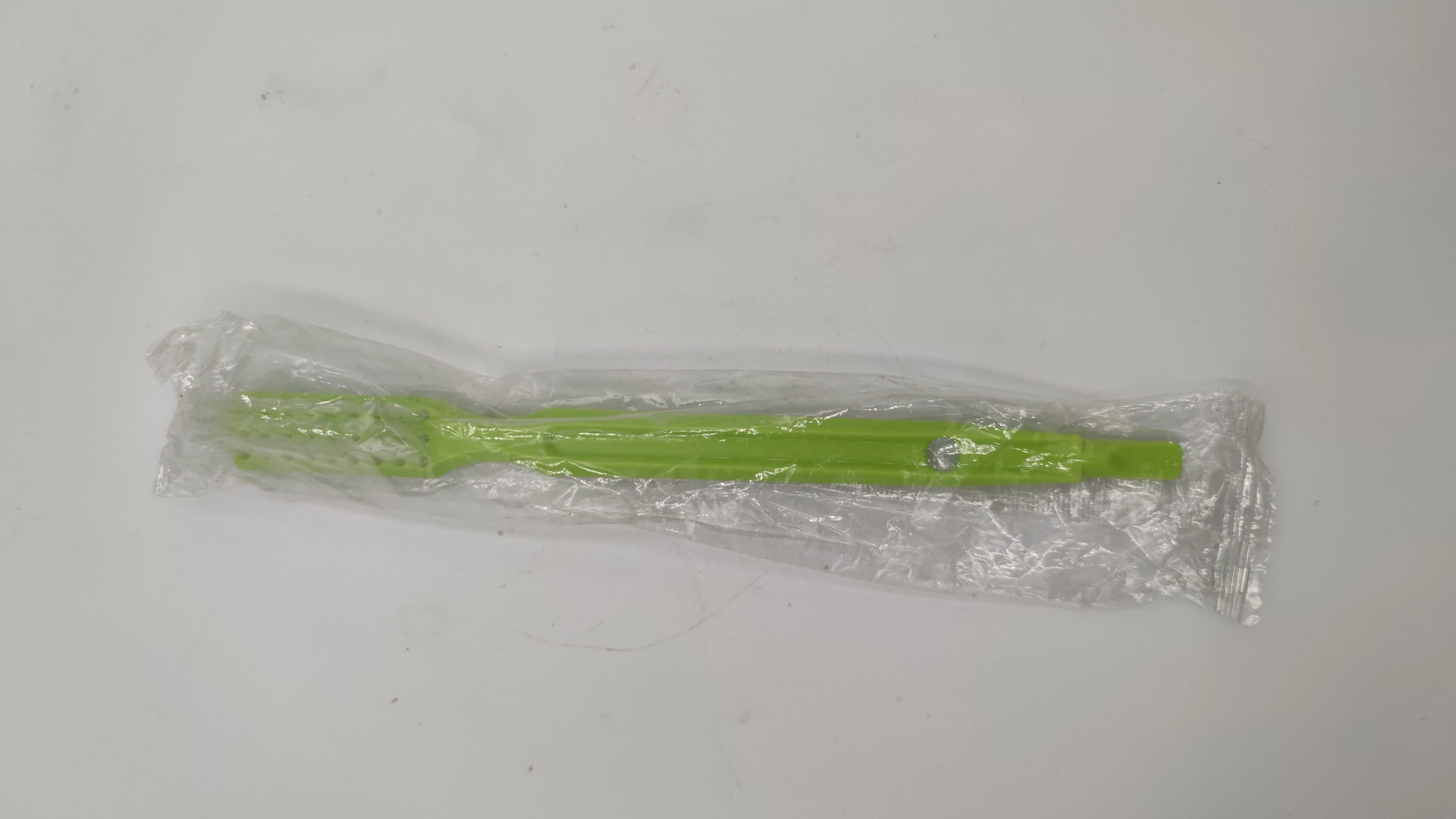 wyciskarka-wolnoobrotowa-sybilla-3-stan-idealny-kolor-dominujacy-czarny