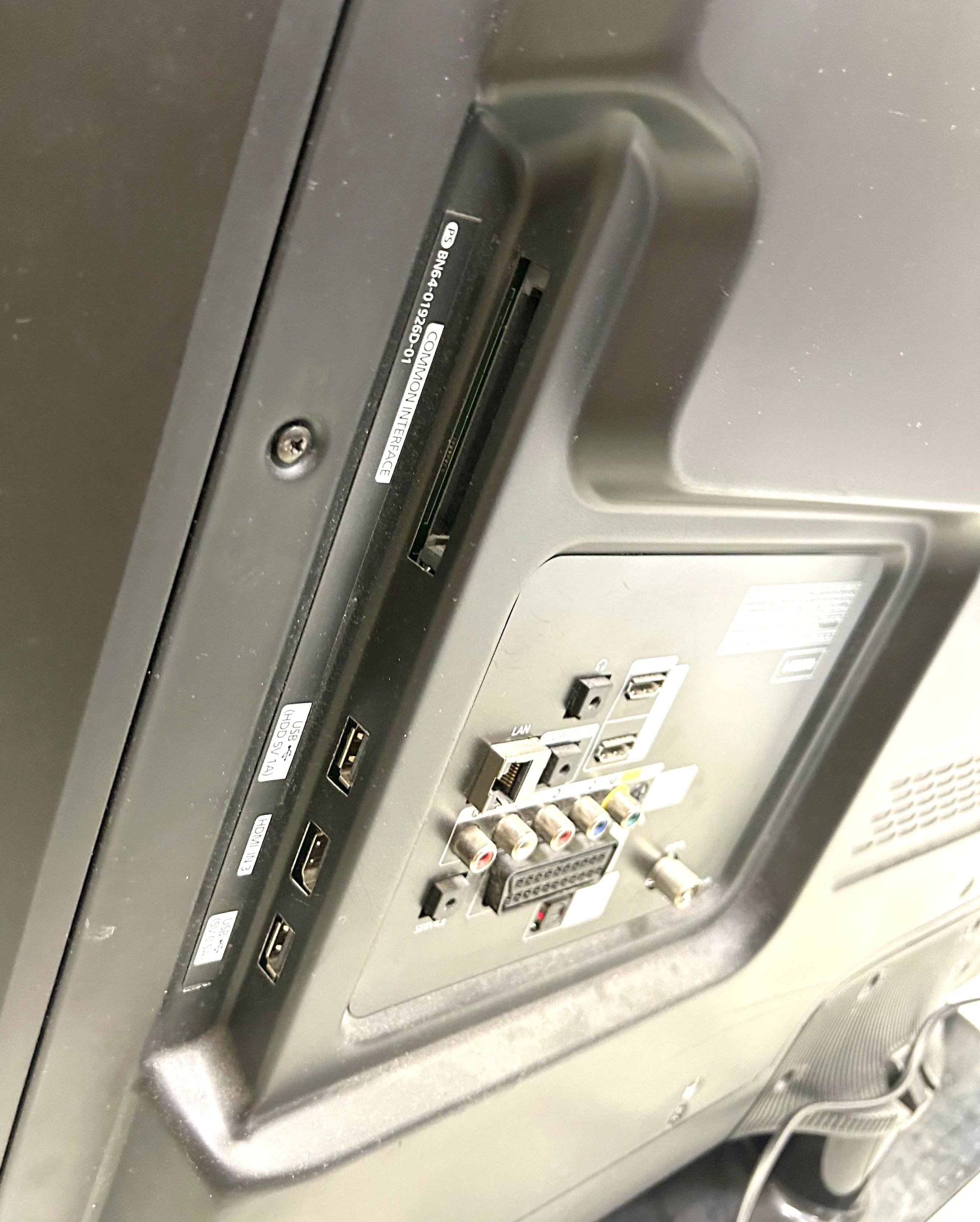 telewizor-samsung-ue46eh5300w-46-full-hd-smart-tv-inny-system-producenta