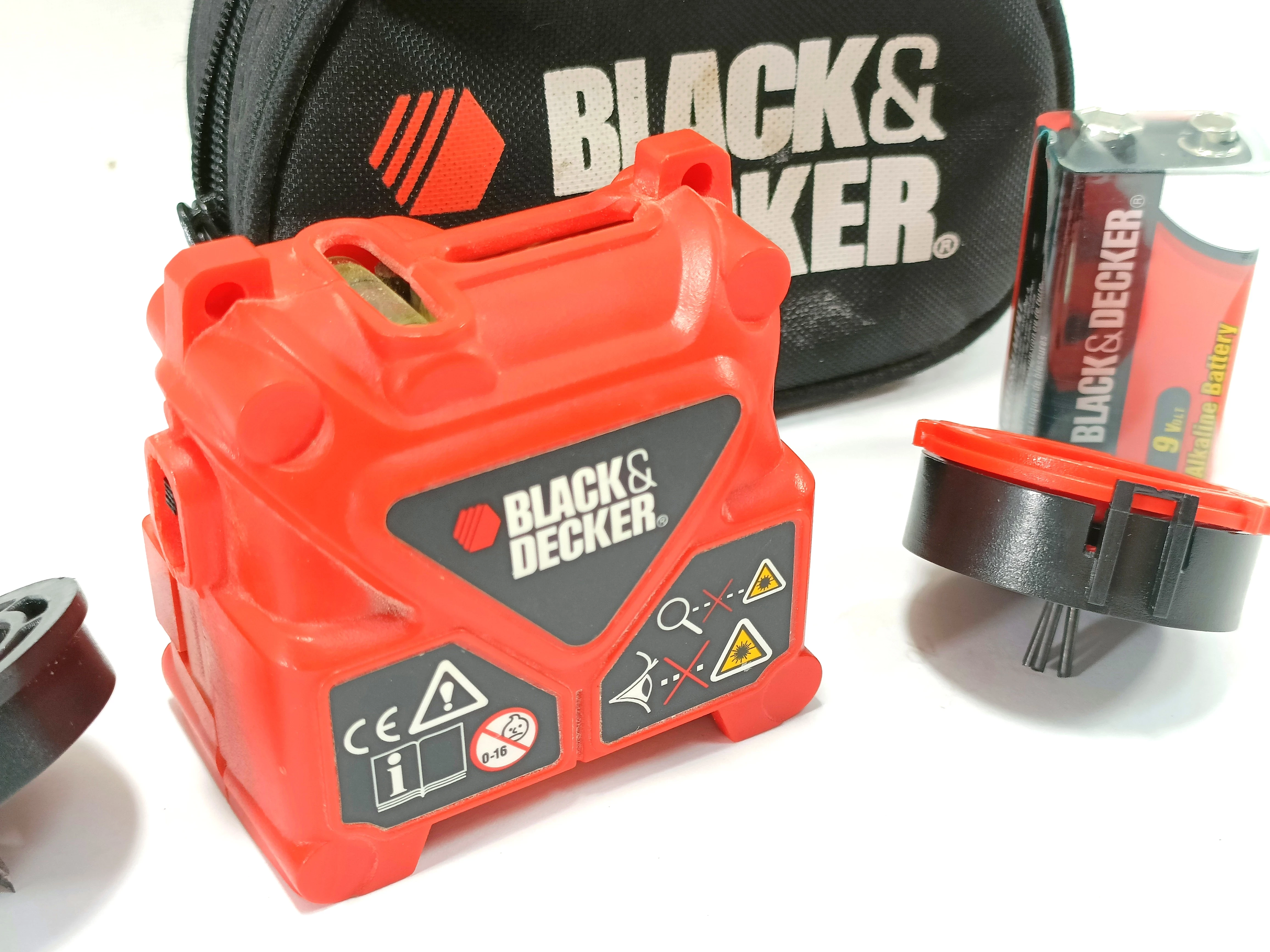 poziomica-laserowa-blackdecker-lzr3-ean-gtin-5035048151150