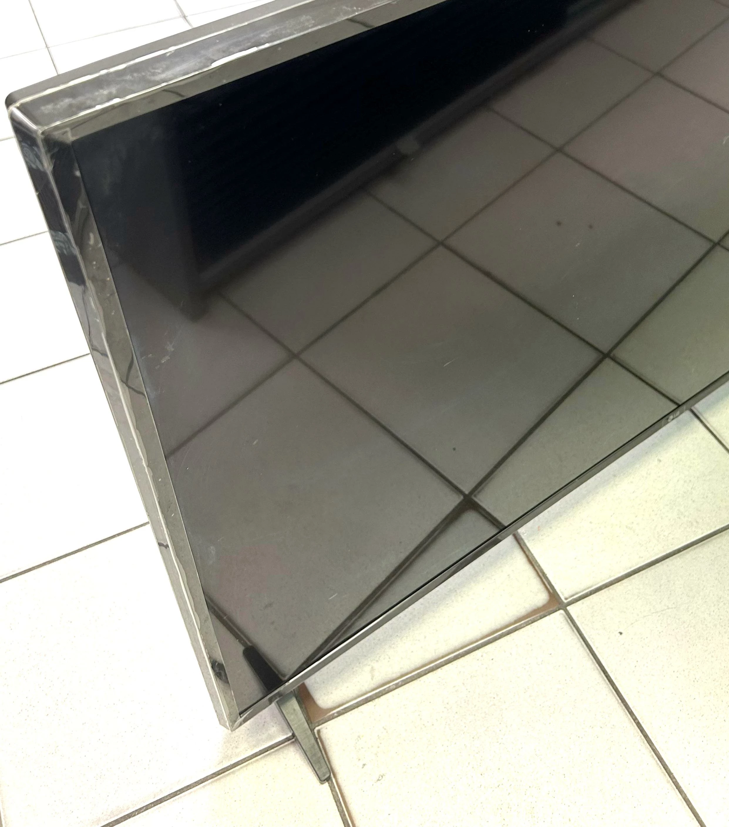 telewizor-lg-55-55uj6307-kabel-pilot-ean-gtin-8806084263544