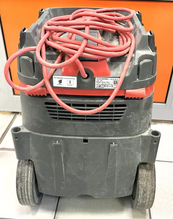 ODKURZACZ PRZEMYSŁOWY STARMIX IPULSE L-1635 1600W