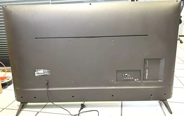 TELEWIZOR LG 55" 55UJ6307 + KABEL + PILOT