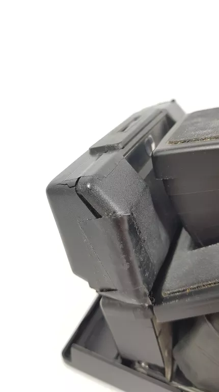 POLAROID SX-70 POLASONIC LAND CAMERA MODEL 2