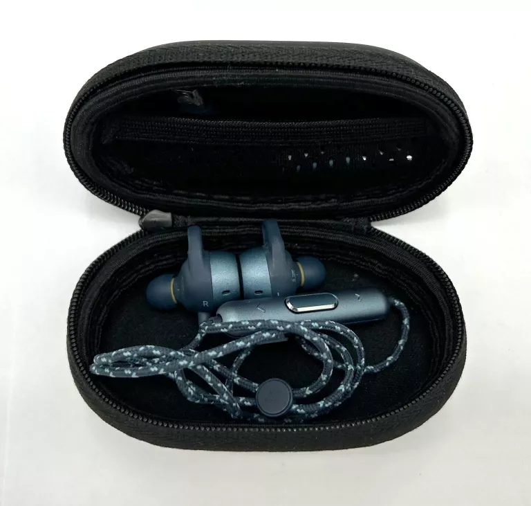 sluchawki-douszne-bt-akg-n200-etui-wladyslawa-iv-40-koszalin