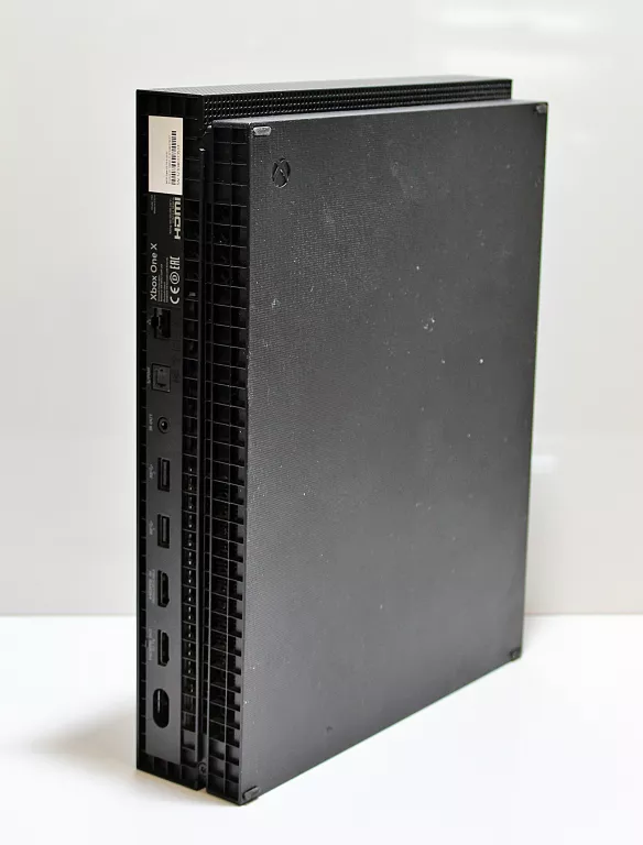 KONSOLA XBOX ONE X PROJECT SCORPIO 1TB 4K HDR