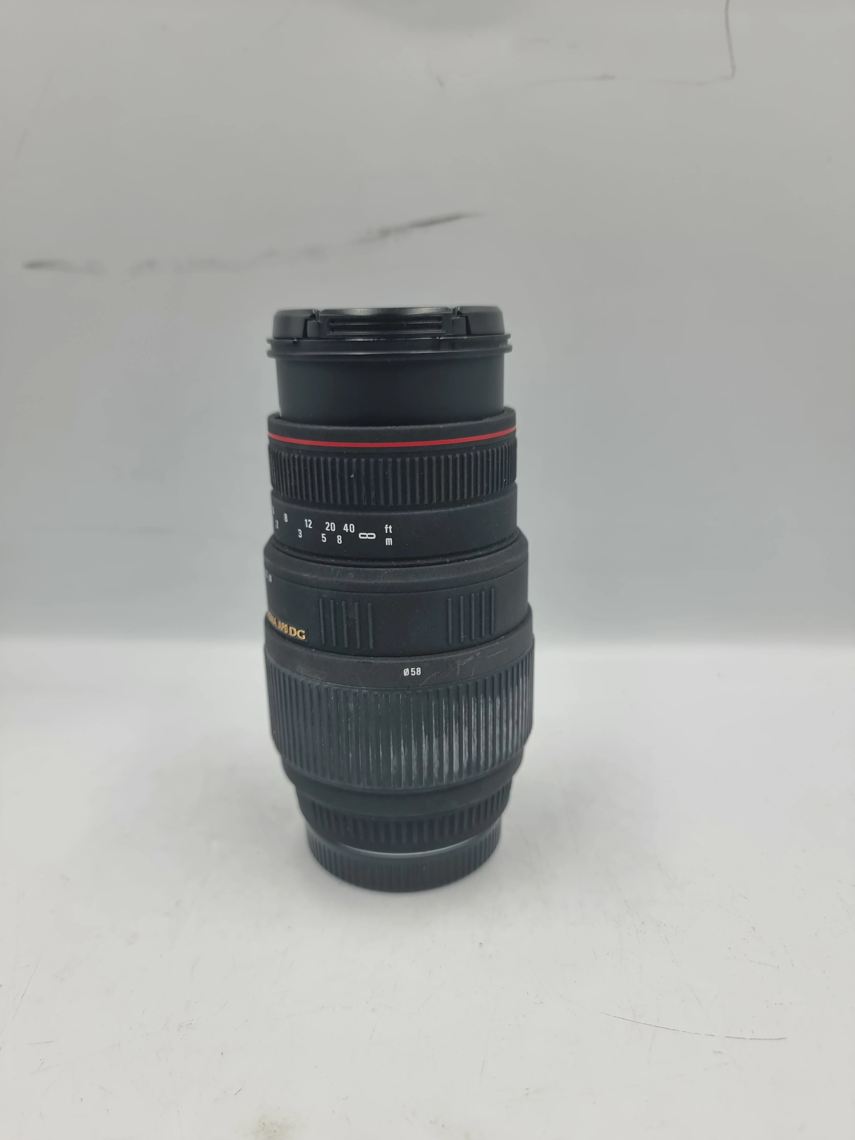 obiektyw-sigma-af-70-300mm-f4-56-apo-dg-uszk-przyslona-f40-56