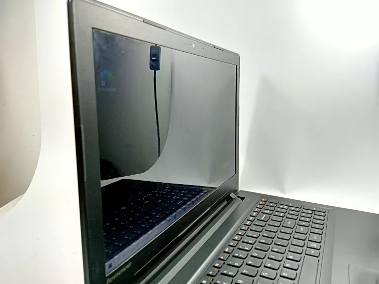 LAPTOP LENOVO IDEAPAD 300 15ISK/INTELCORE I5/ 4GB