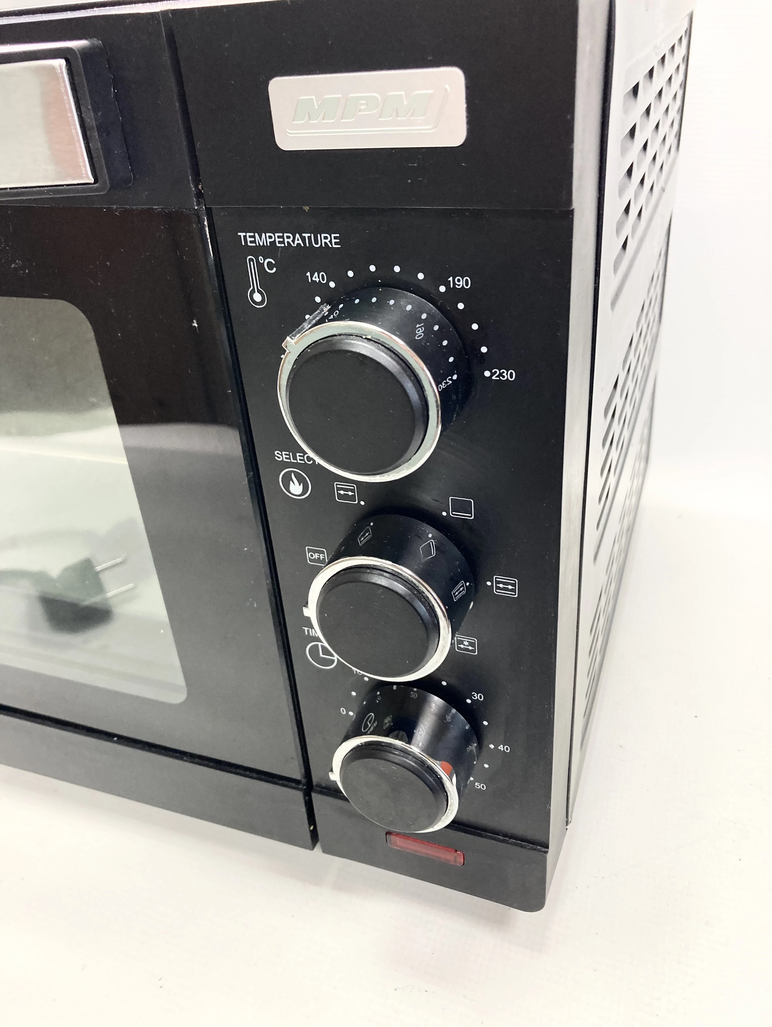 piekarnik-elektryczny-mpe-09t-kolor-dominujacy-czarny