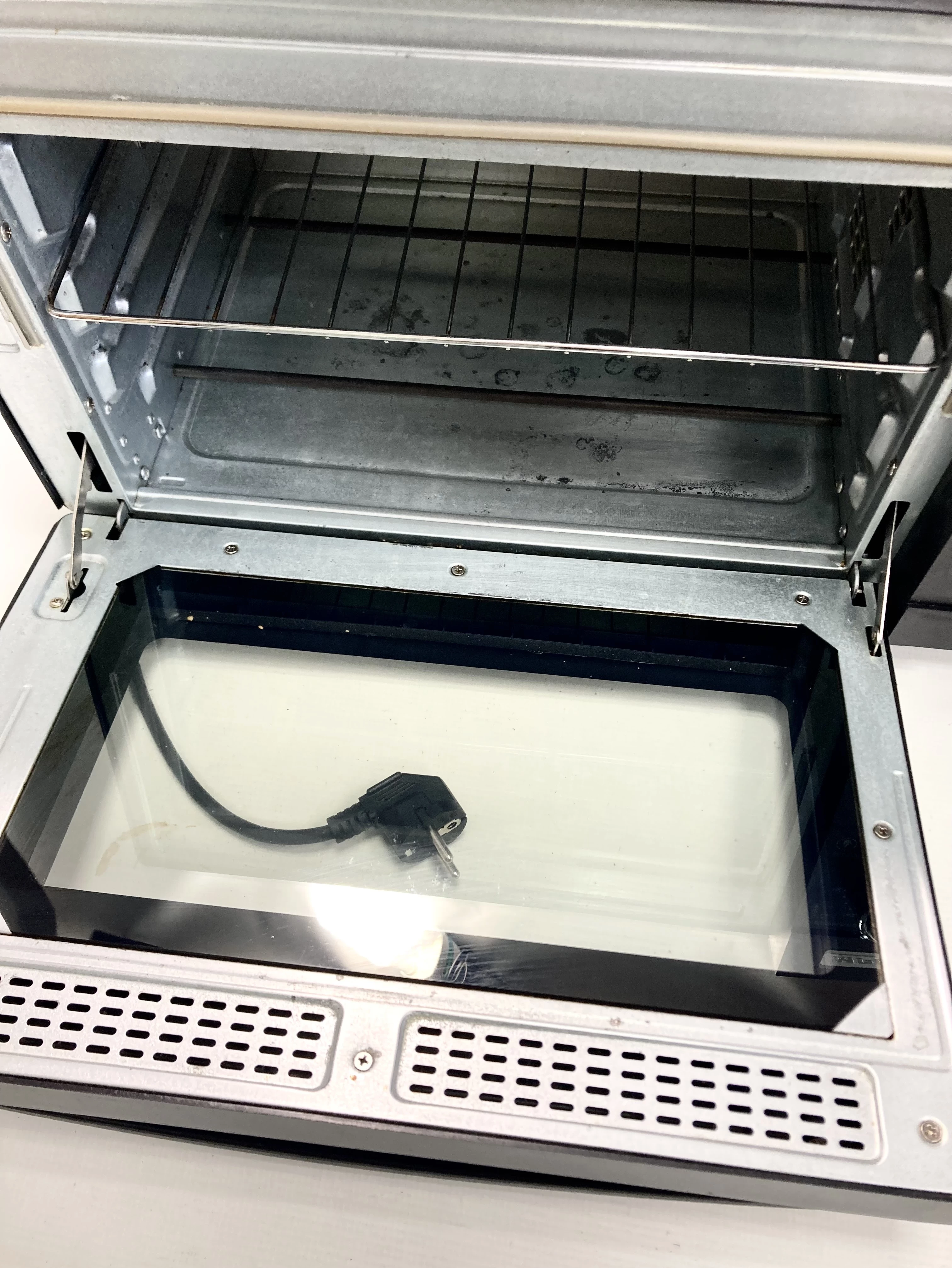 piekarnik-elektryczny-mpe-09t-pojemnosc-32