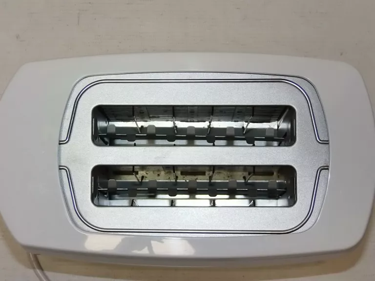TOSTER SWITCH ON 700W + PUD.
