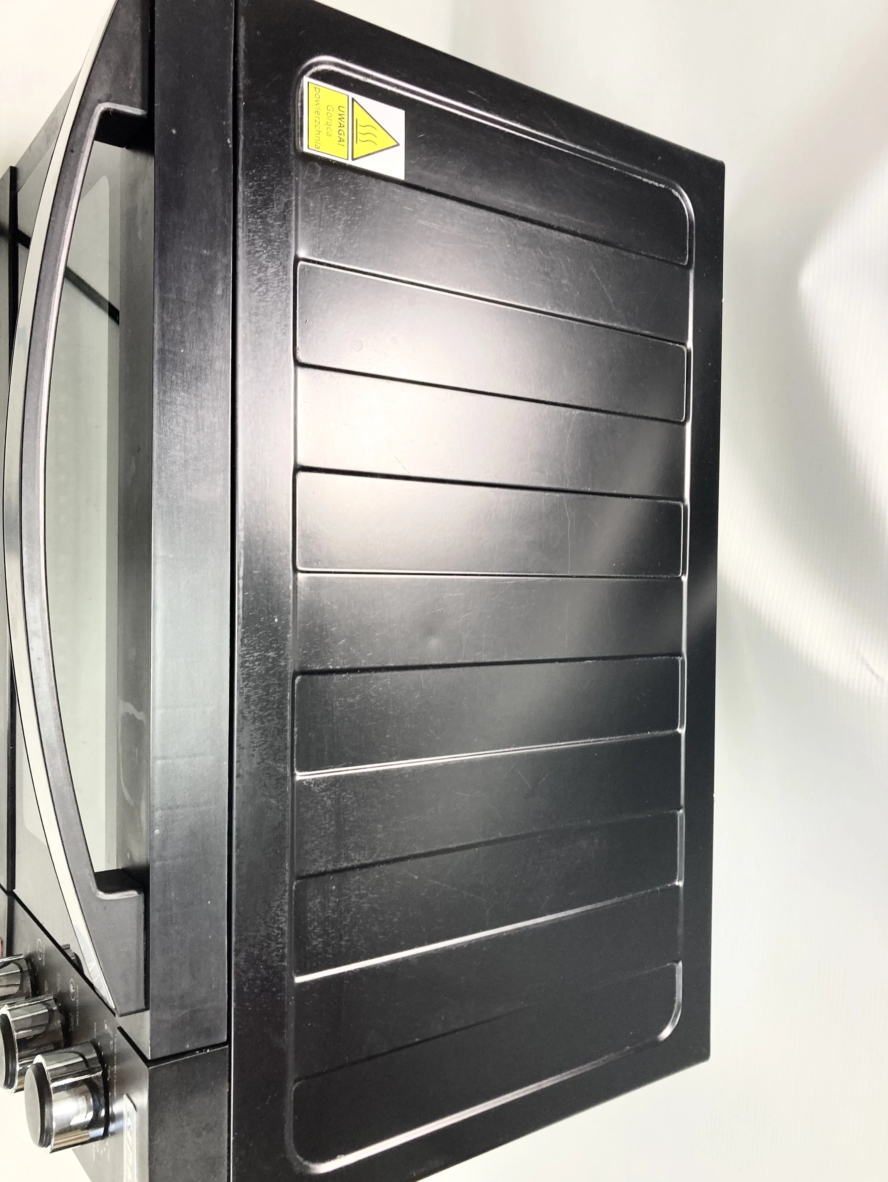 piekarnik-elektryczny-mpe-09t-funkcje-regulacja-wysokosci-tacekrusztu