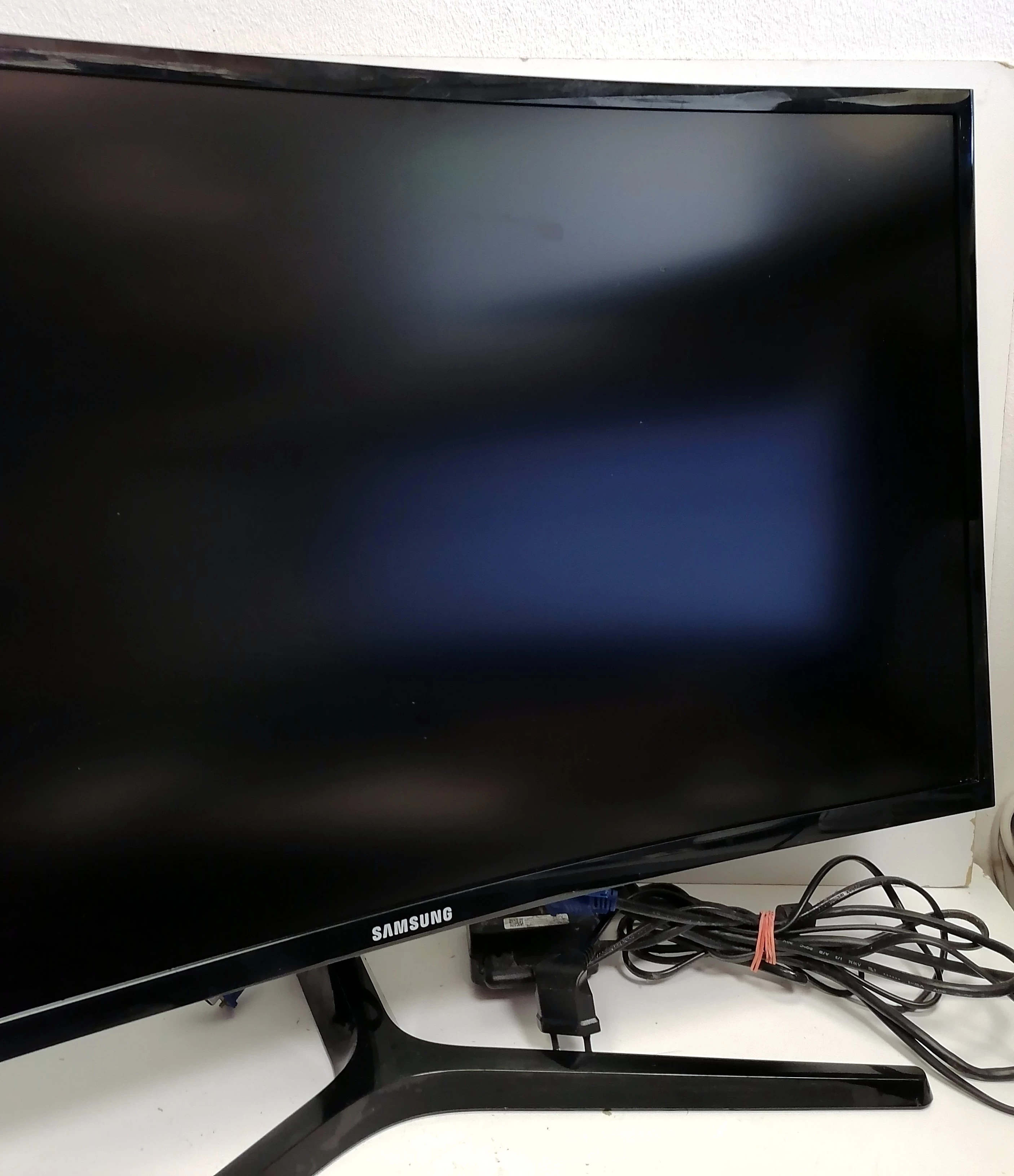 monitor-led-samsung-c27f396fhu-curved-hdmi-stan-uzywany