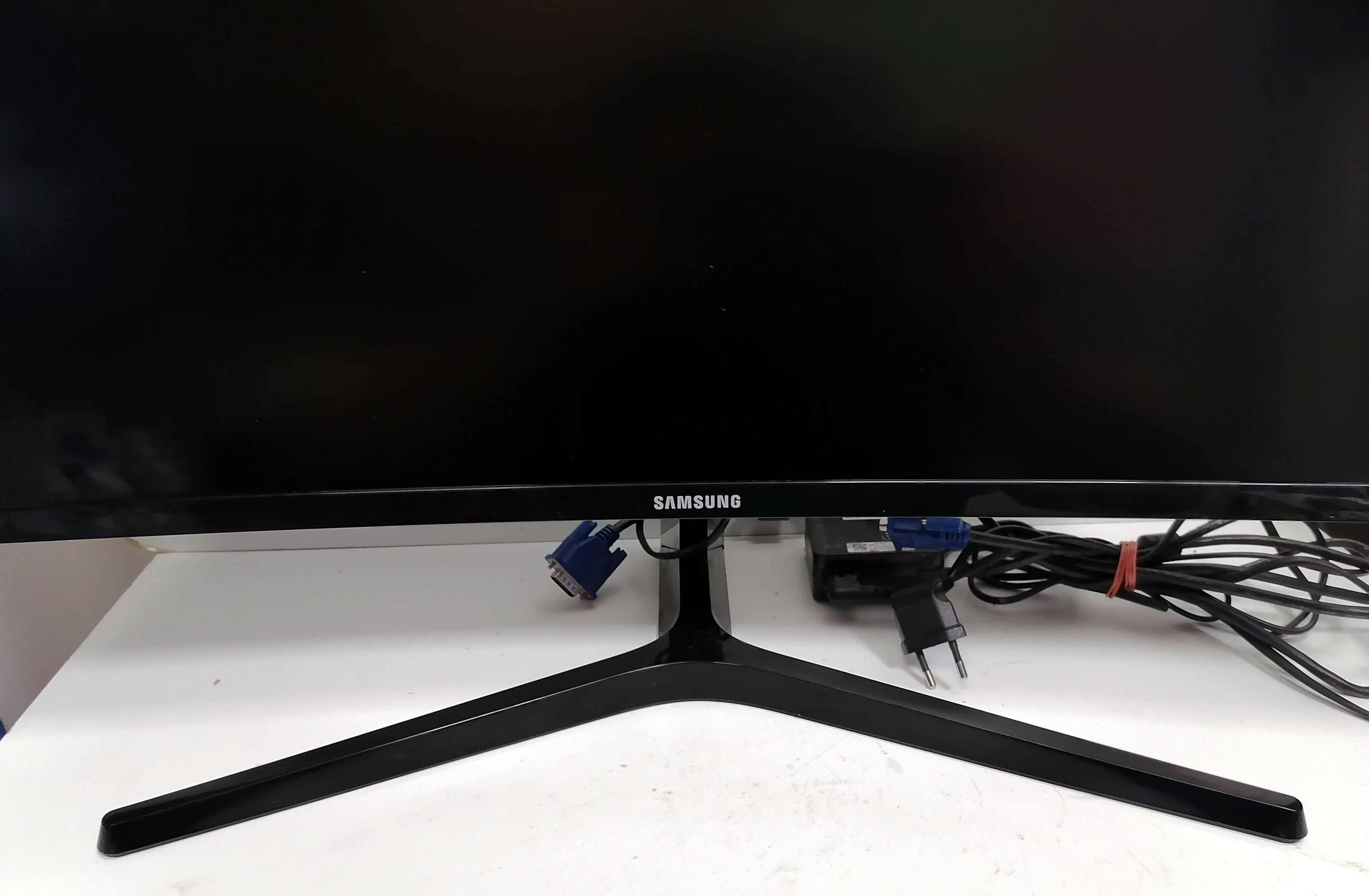 monitor-led-samsung-c27f396fhu-curved-hdmi-zlacza-d-sub-vga