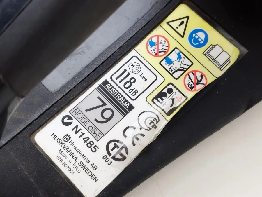 pila-spalinowa-lancuchowa-mcculloch-cs-380-maksymalna-moc-1400