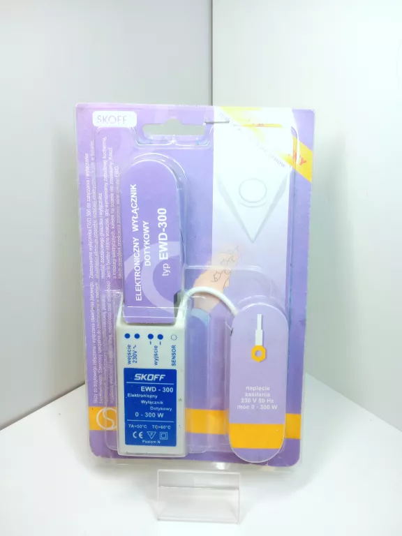 elektroniczny-wlacznik-dotykowy-ewd-300-skoff-osiedle-centrum-d1-krakow