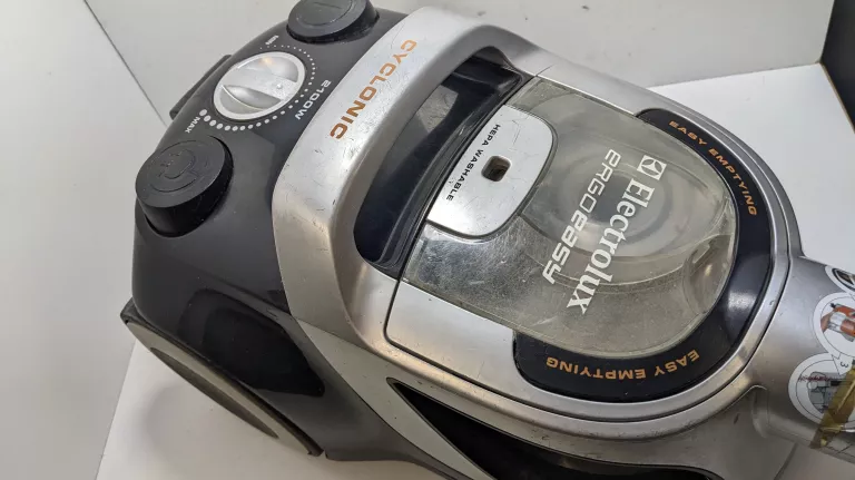 ODKURZACZ ELECTROLUX ERGOEASY