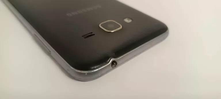 SAMSUNG GALAXY J 3 2016 USZKODZONY !!!!!