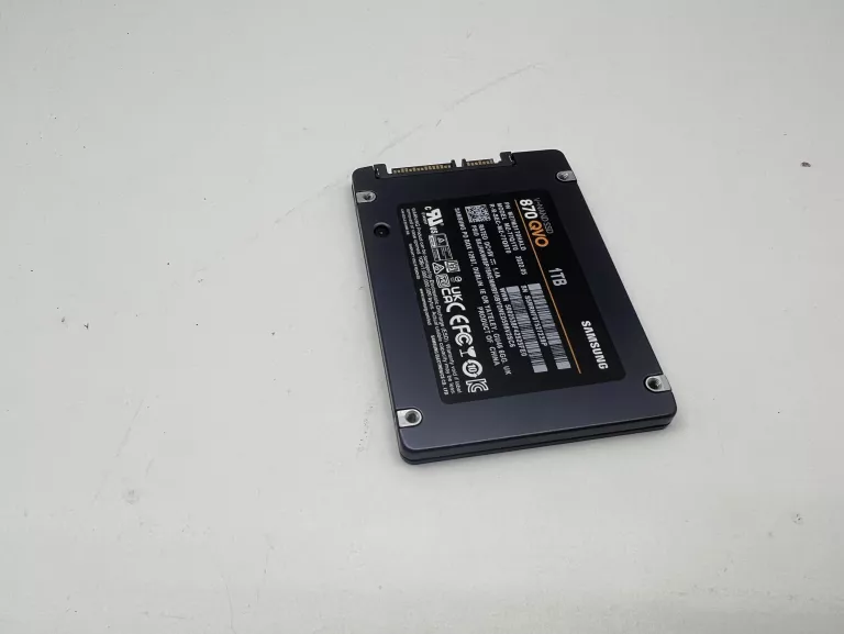 dysk-ssd-samsung-870-qvo-1tb-kod-producenta-mz-77q1t0bw