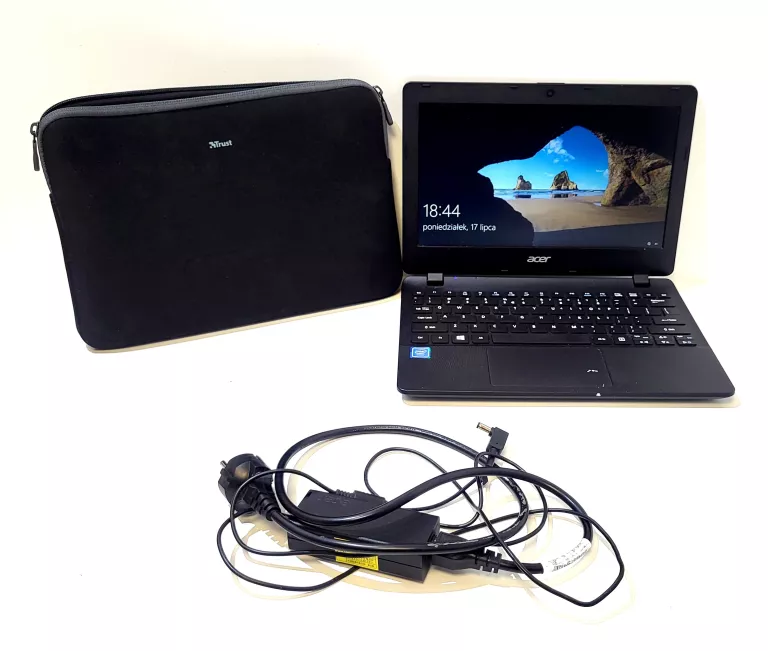 LAPTOP ACER ASPIRE ES1-131