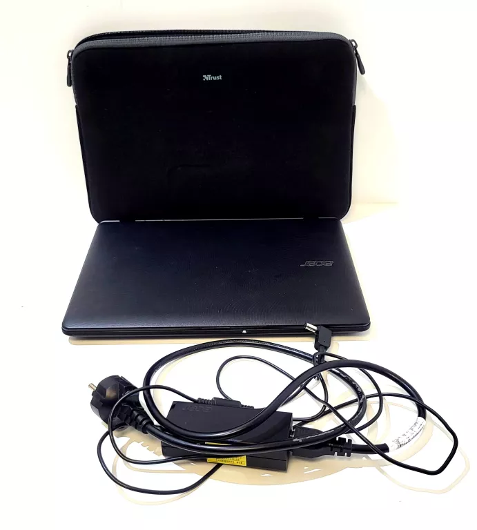 LAPTOP ACER ASPIRE ES1-131