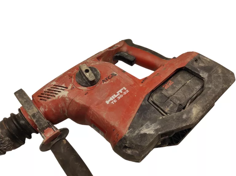 MLOT HILTI TE 30-22 2AKU ŁAODWARKA WALIZKA