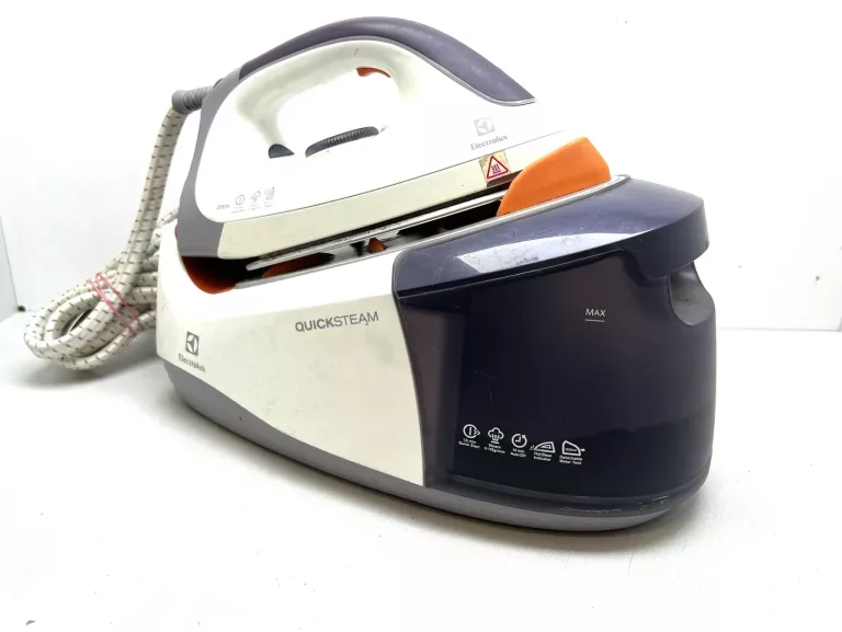 ŻELAZKO PAROWE ELECTROLUX EC1730