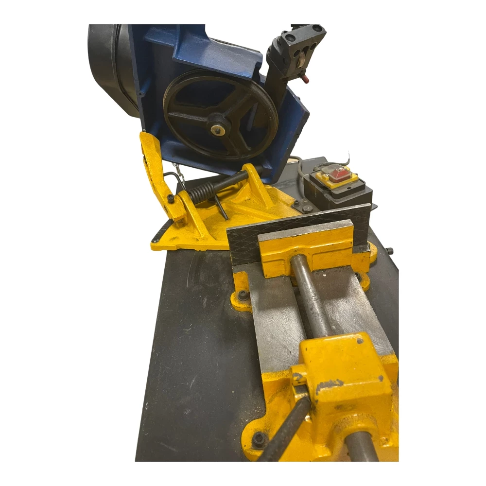 dedra-przecinarka-tasmowa-do-metalu-550w-ded7723-kod-producenta-ded7723