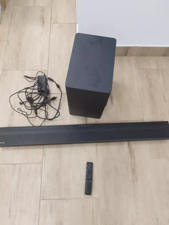 SAMSUNG HW-Q60T