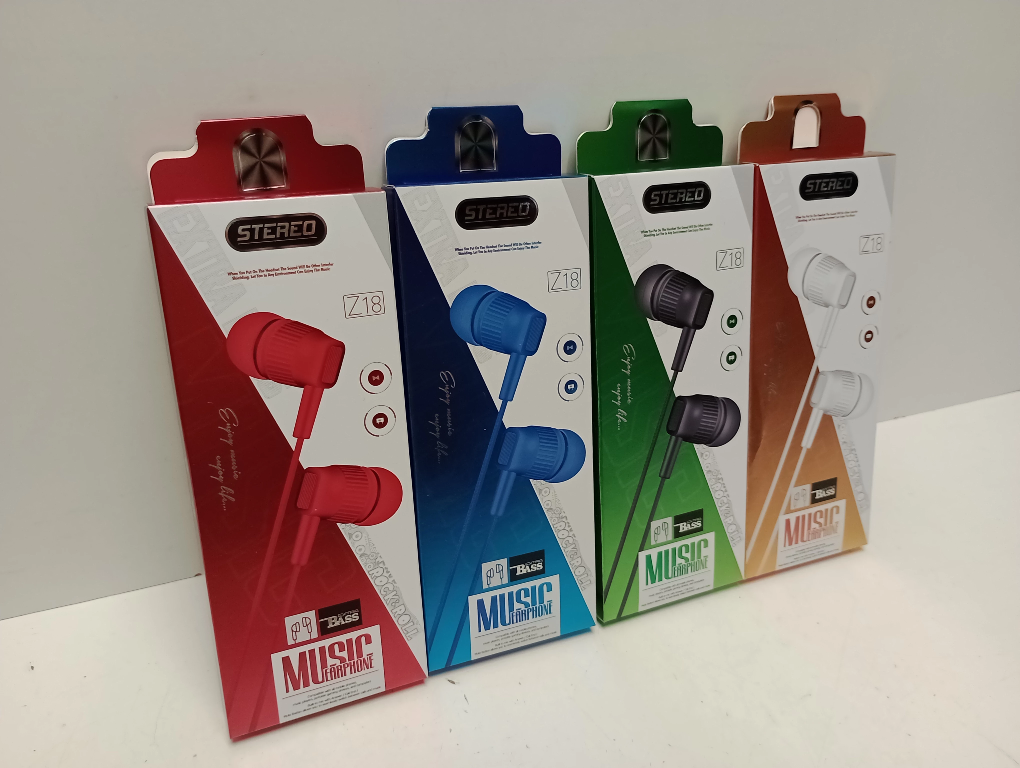sluchawki-stereo-z18-mix-kolorow-stan-11323-2