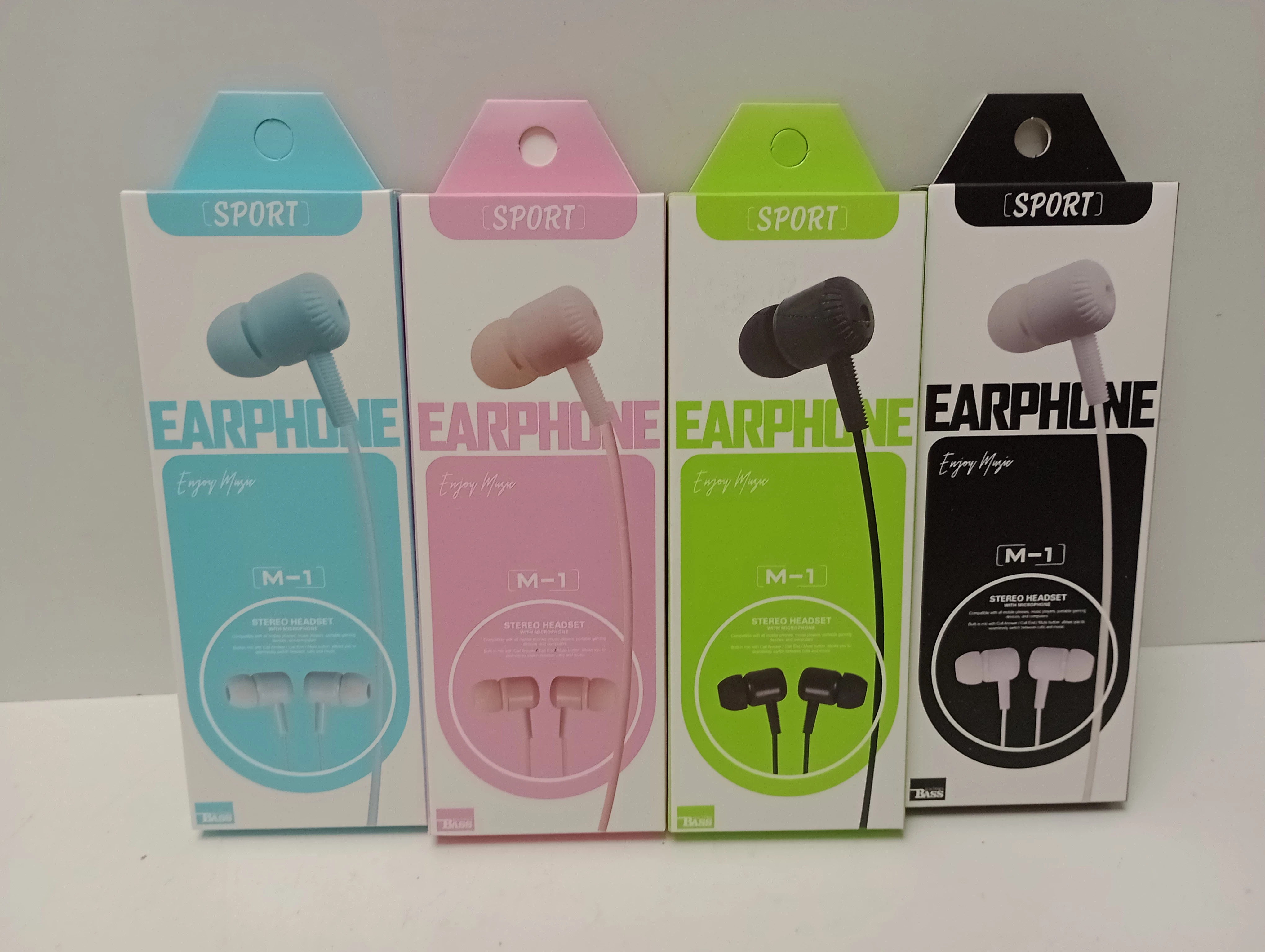 sluchawki-sport-earphone-m-1-mix-kolorow-osiedle-teatralne-3u15-krakow