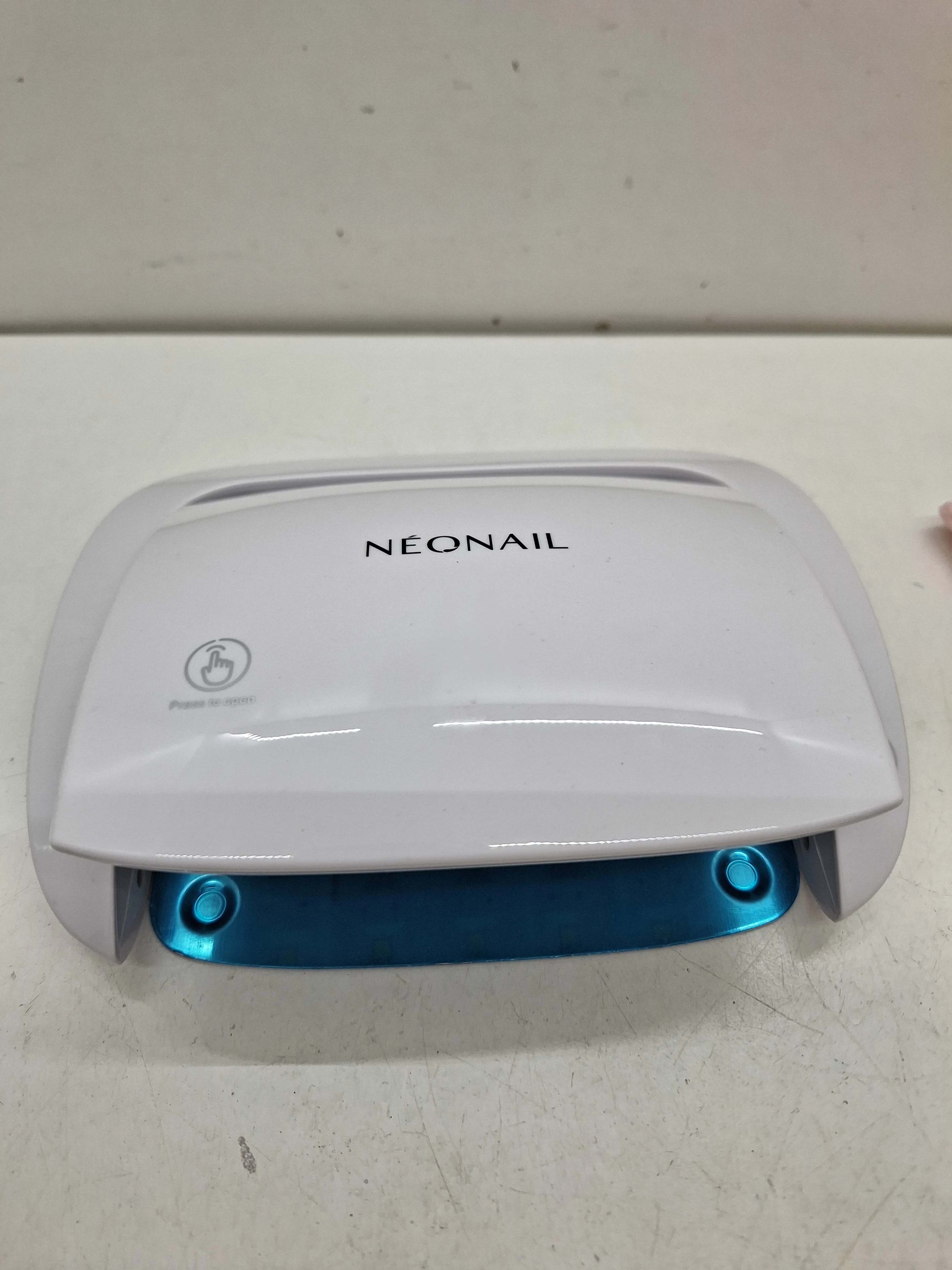 lampa-led-neonail-9365-futuro-touch-komplet-kolor-dominujacy-bialy