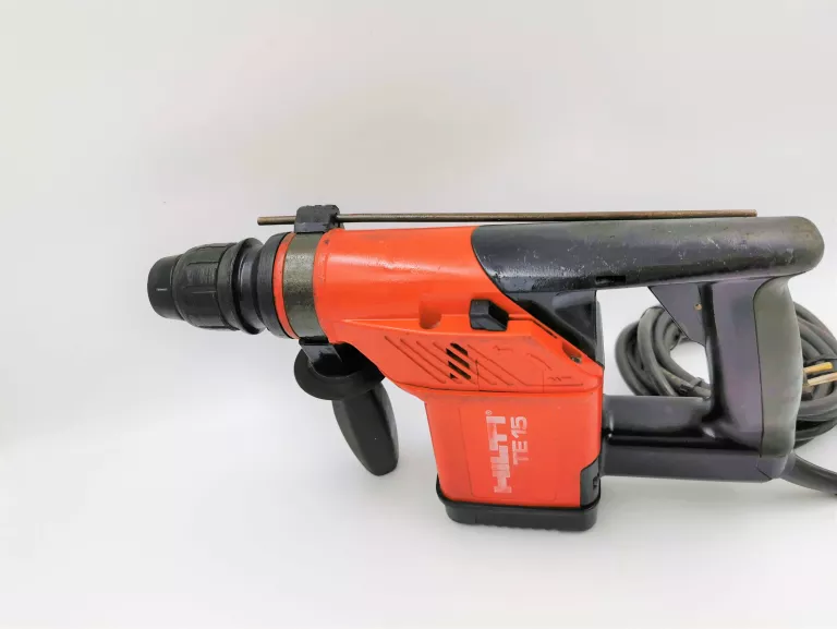 MŁOTOWIERTARKA HILTI TE 15 WALIZKA USZKODZONA