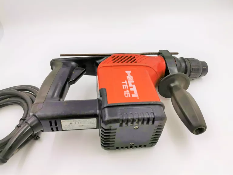 MŁOTOWIERTARKA HILTI TE 15 WALIZKA USZKODZONA