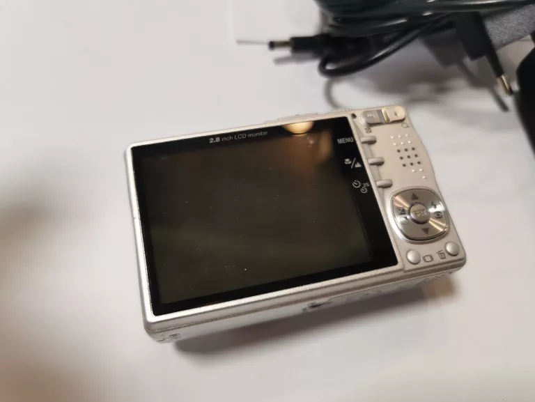 APARAT DC-XZ6 TRAVELER+ ŁAD