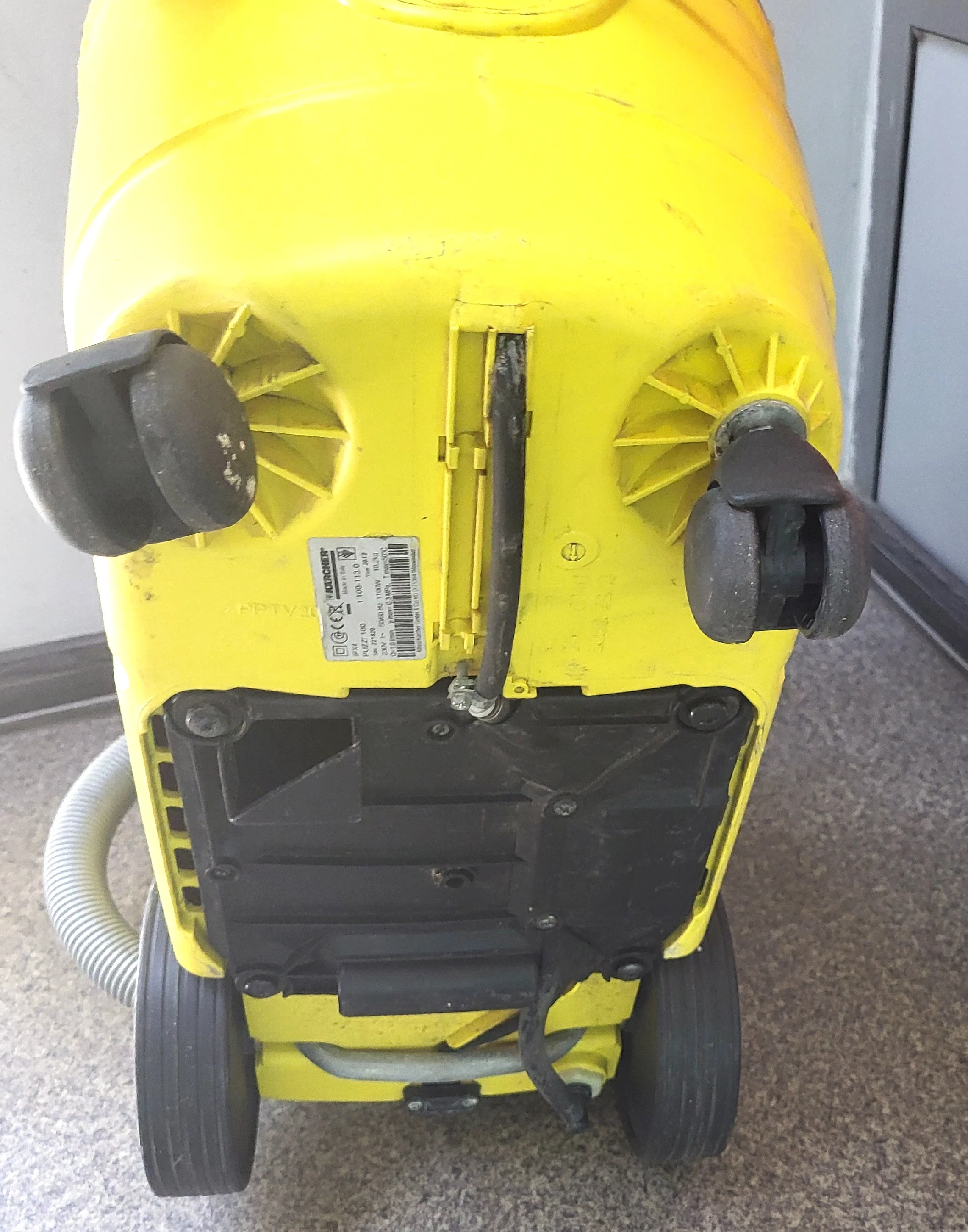 odkurzacz-pioracy-karcher-puzzi-100-super-kod-producenta-1100-1170