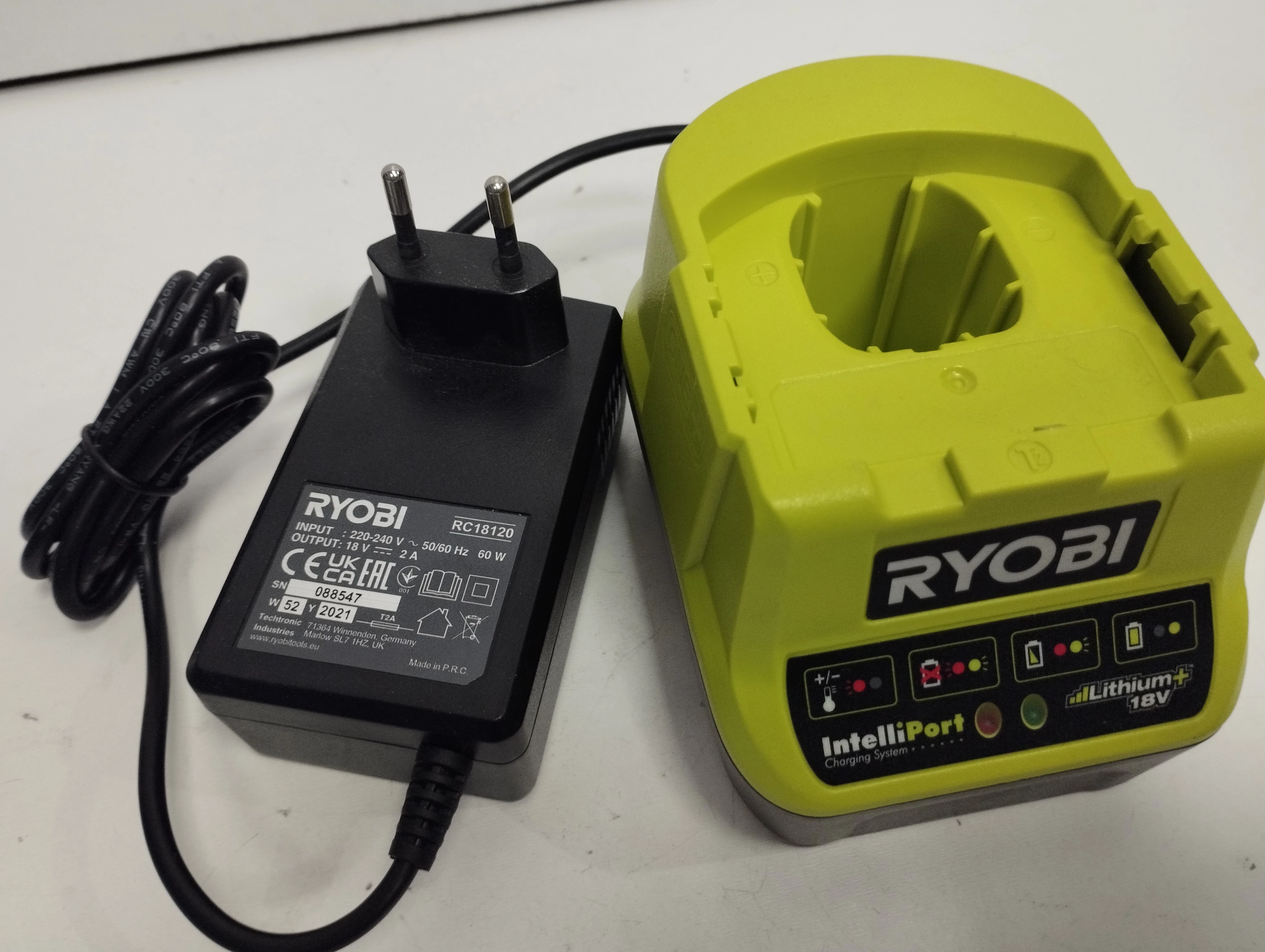 frezarka-ryobi-r18tr-2aku-komplet-ideal-ean-gtin-4892210151483